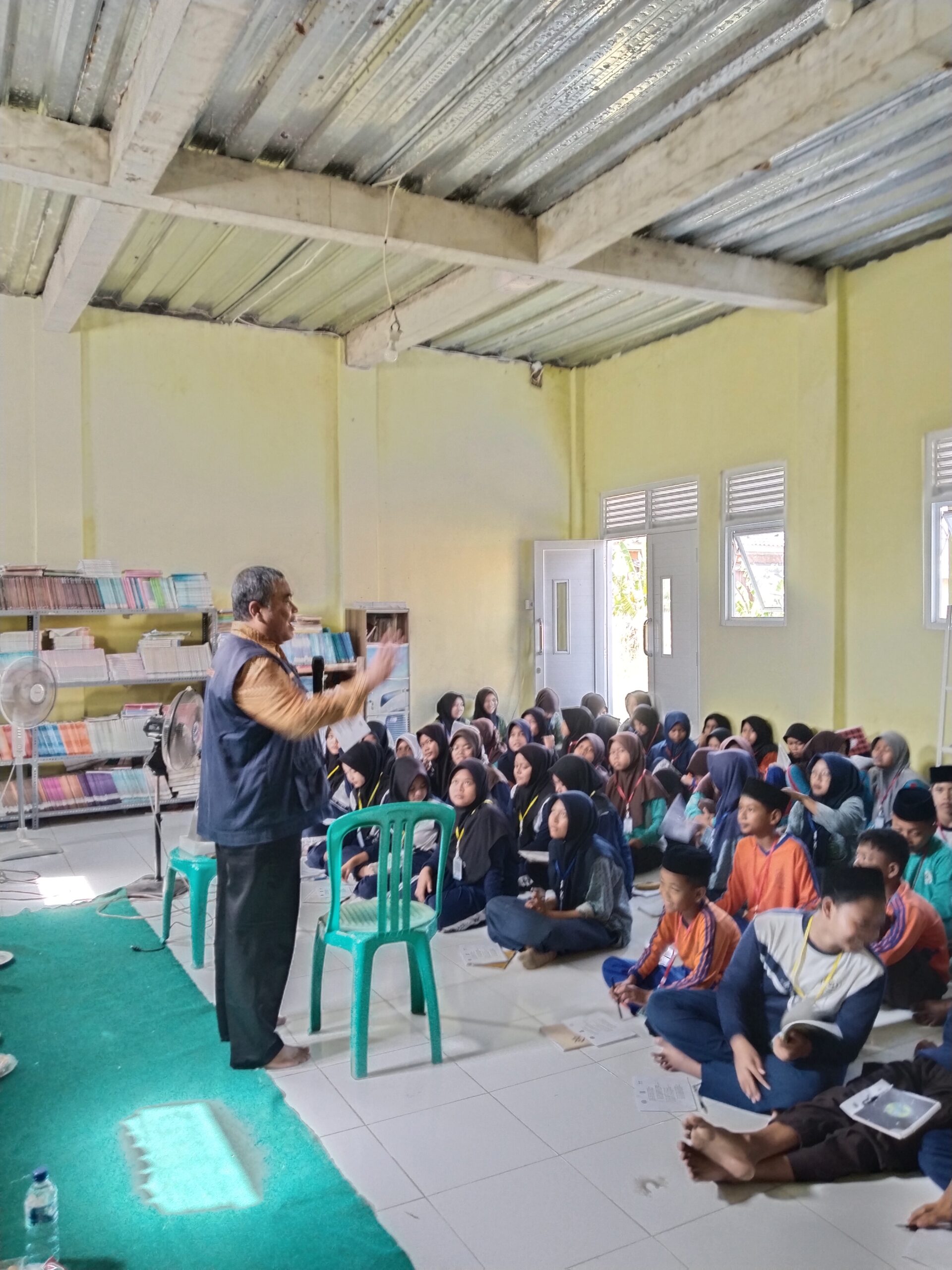 Tumbuhkan Generasi Tangguh, BPBD Kota Cilegon Berikan Materi Mitigasi Bencana Alam di MTs & MA Al-Khairiyah Karangtengah